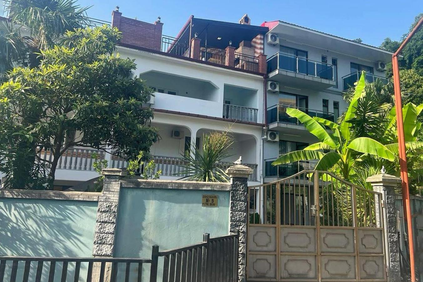 Gonio Hotel Ararat المظهر الخارجي الصورة