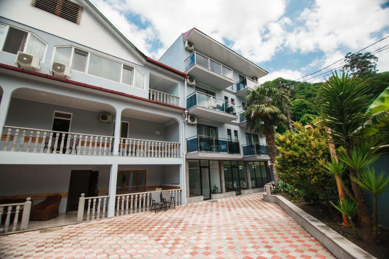 Gonio Hotel Ararat المظهر الخارجي الصورة