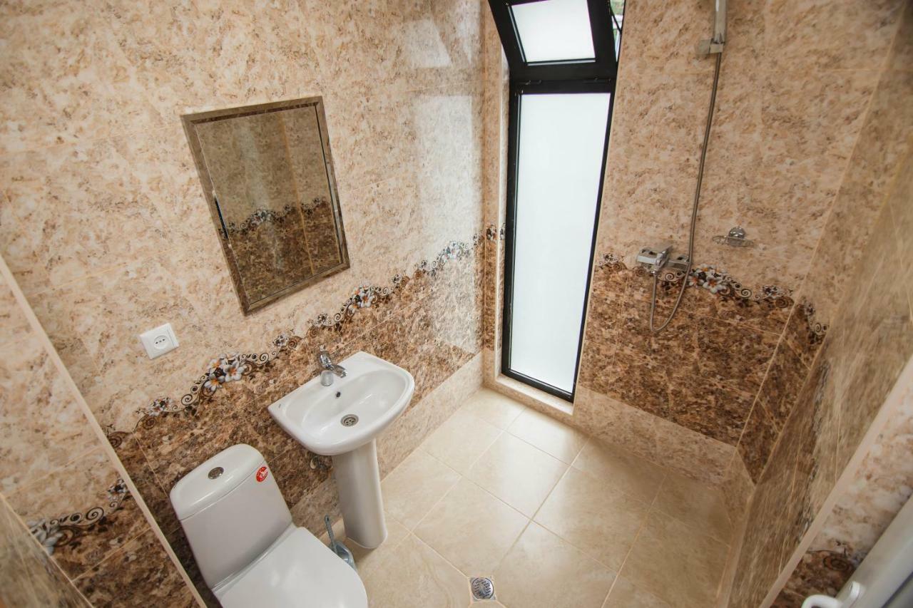 Gonio Hotel Ararat المظهر الخارجي الصورة